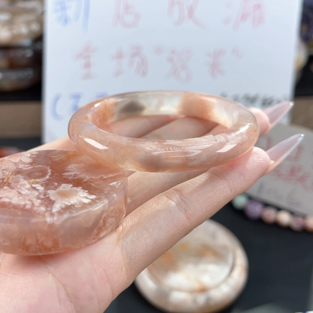 *****石英质玉未镶嵌手镯50