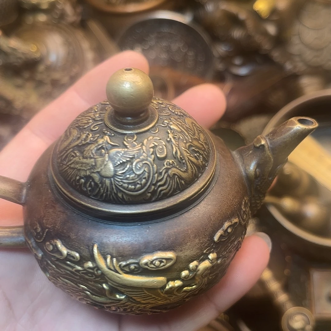 精美铜器工艺品等