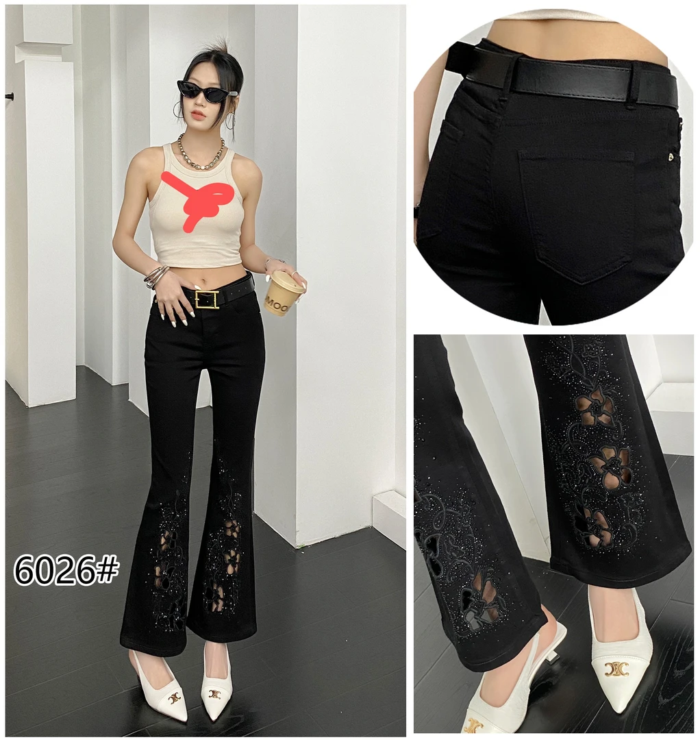月月家，新款夏季镂空黑色显瘦牛仔微辣裤6026
