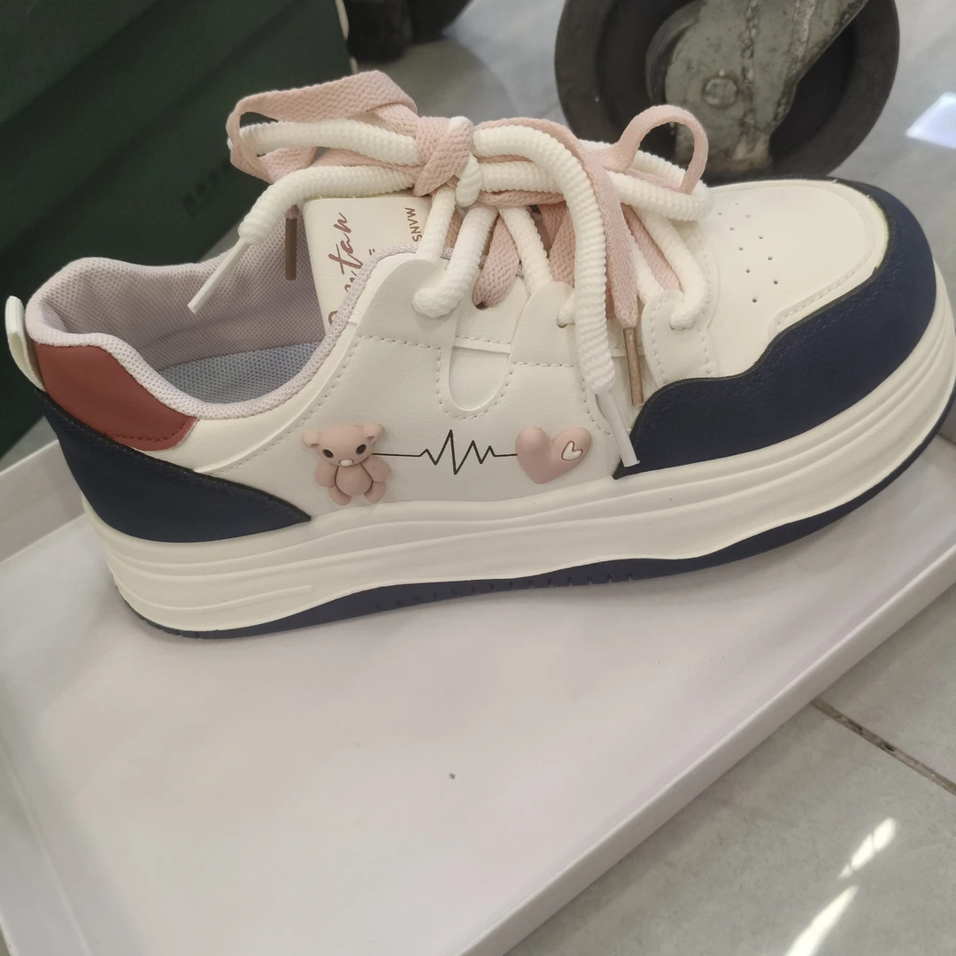 L-87休闲板鞋系带修面厚底