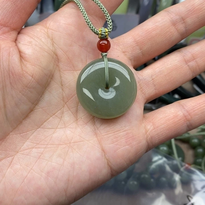 和田玉吊坠未镶嵌欢*