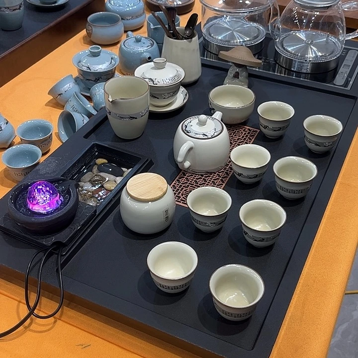 茶盘厂东坡……茶盘厂东坡