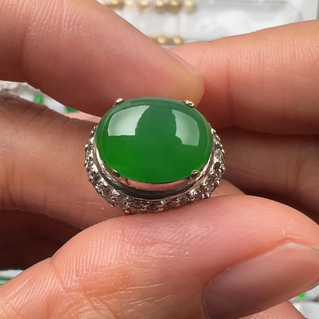 定制翡翠未镶嵌A货