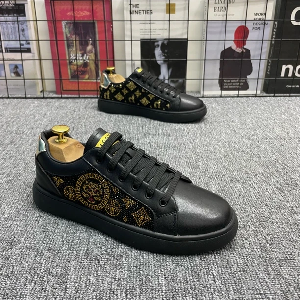 欧洲站2025秋季新款皮面男士潮鞋软底舒适透气百搭时尚轻奢款板鞋