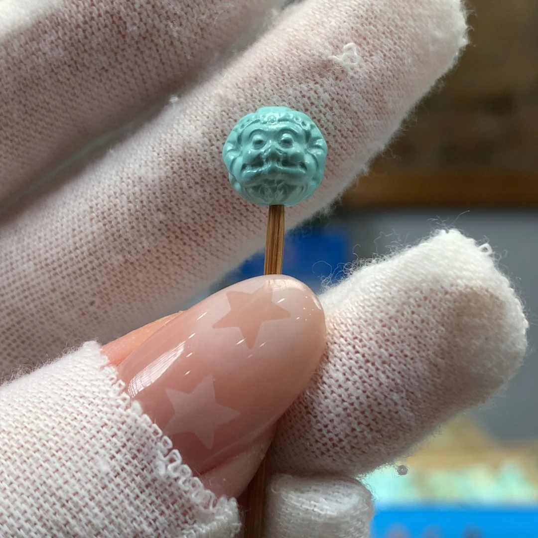 绿松石未镶嵌挂件