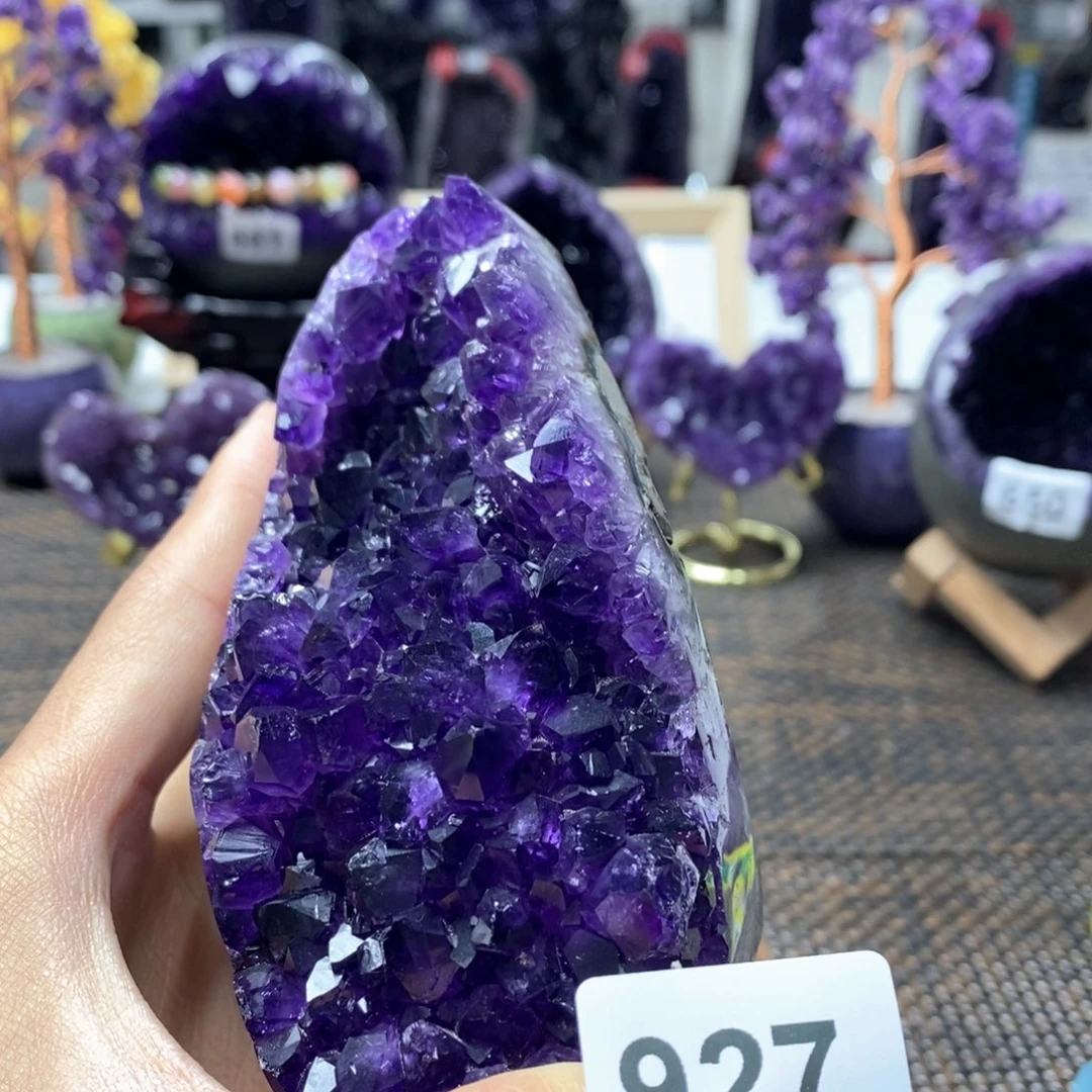 紫晶大型摆件（非配饰）未镶嵌