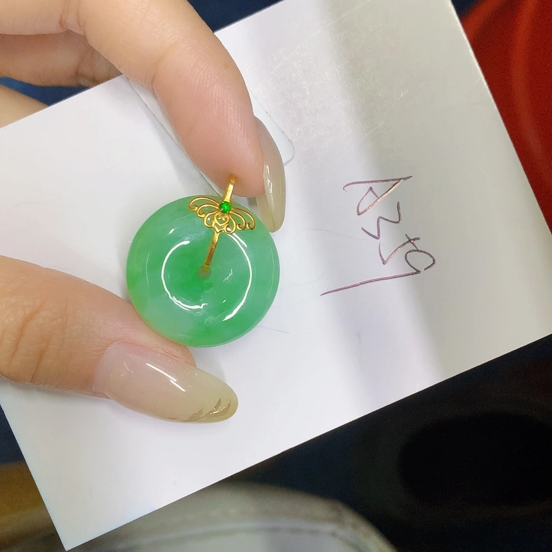 【闪购商品】翡翠18K金镶嵌颈饰00000000