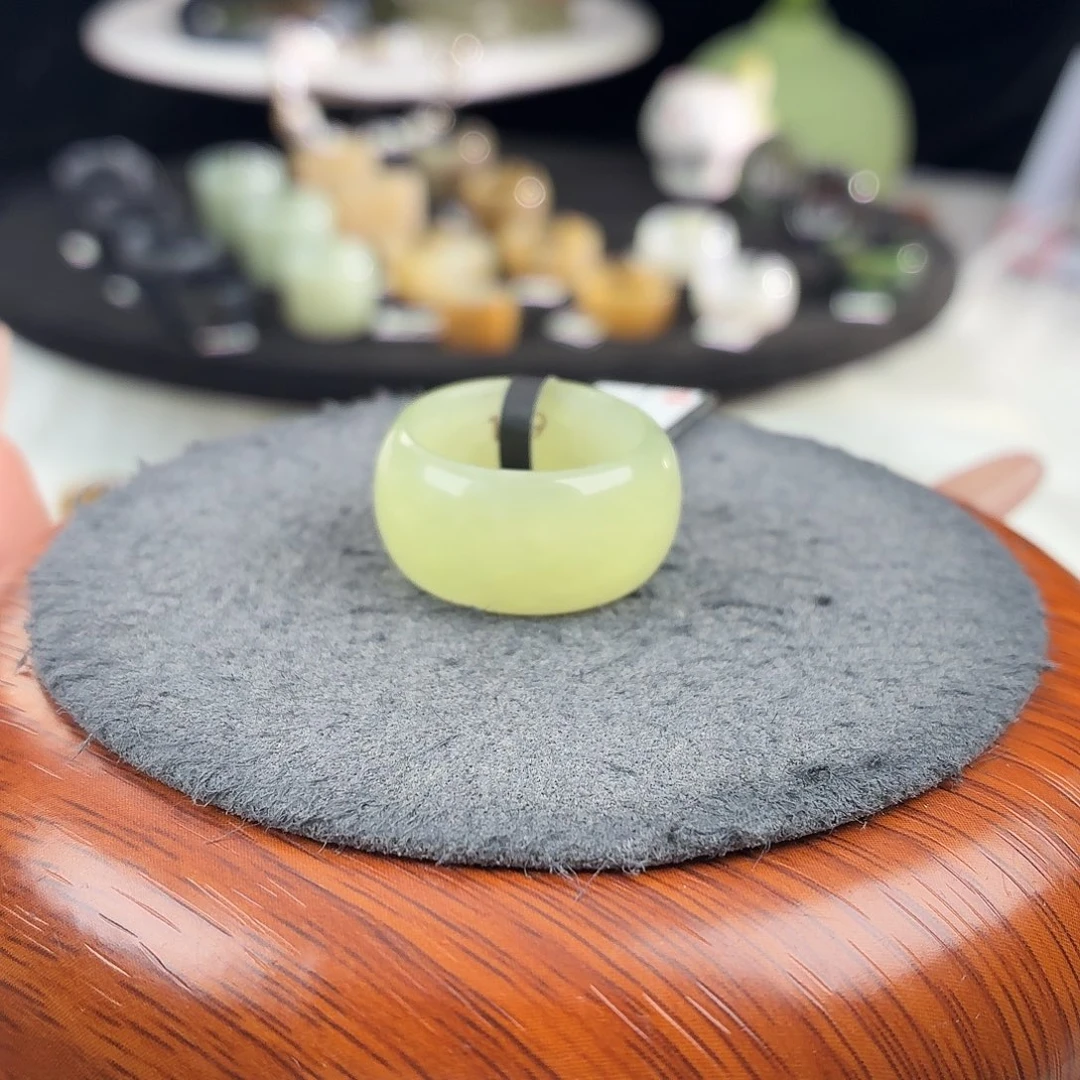 和田玉未镶嵌戒指b47黄墩16.9不退换