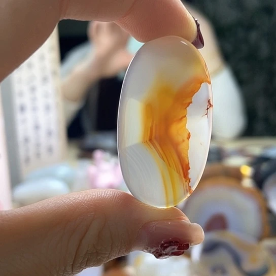 玛瑙/玉髓颈饰未镶嵌