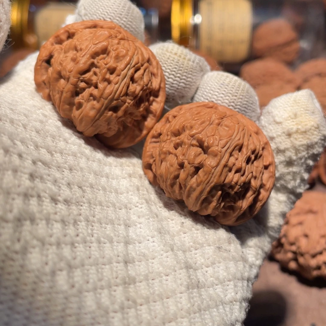 吊坠文玩核桃39闷白