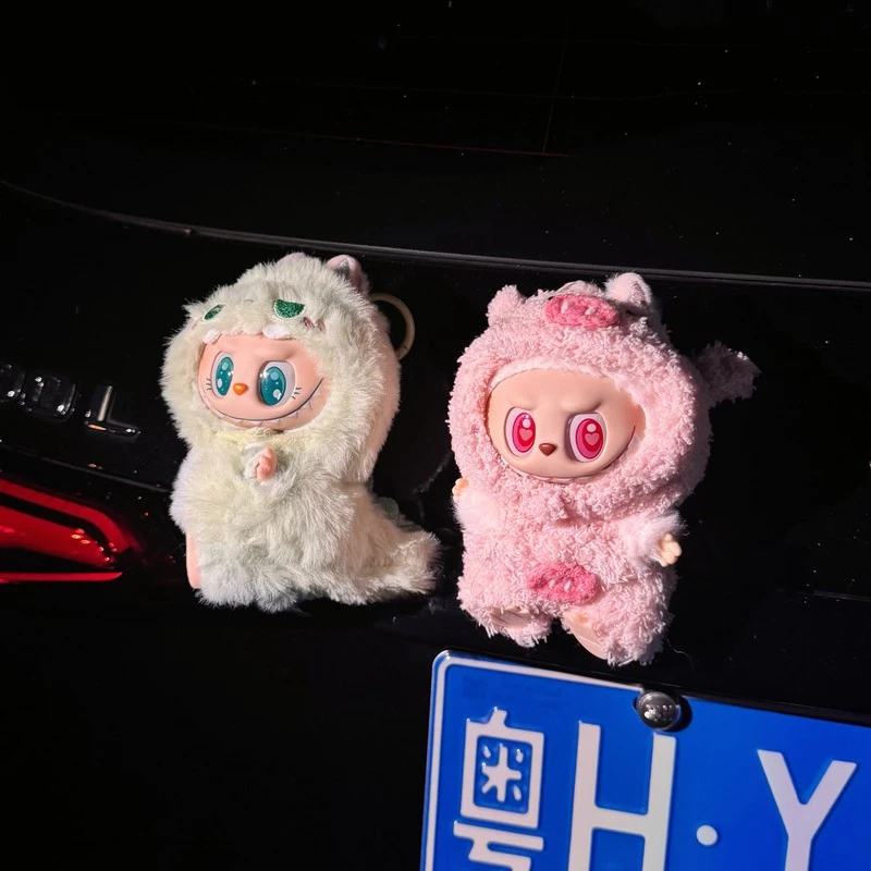 拉布布汽车尾部挂件labubu车载电动车后尾门装饰后备箱摆件用品女