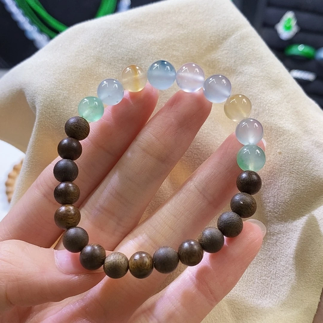 翡翠挂件未镶嵌东****工半串