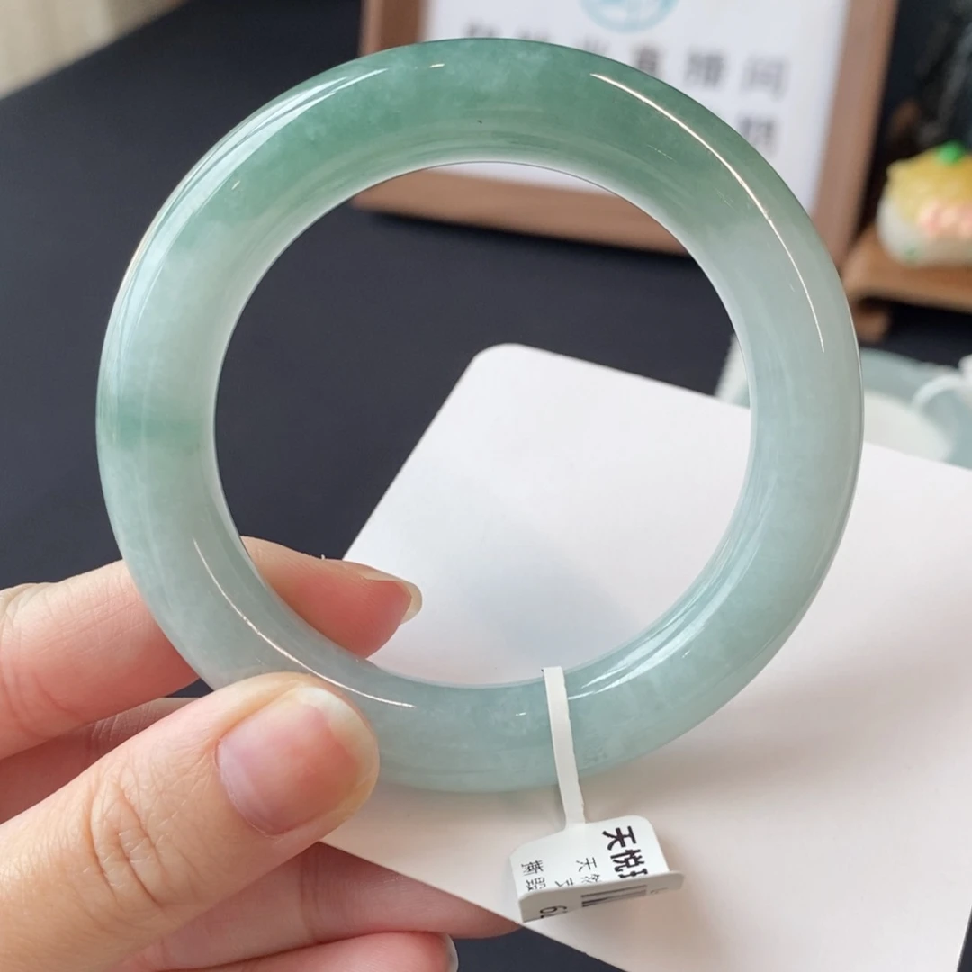 翡翠手镯未镶嵌半山水胖圆54.2