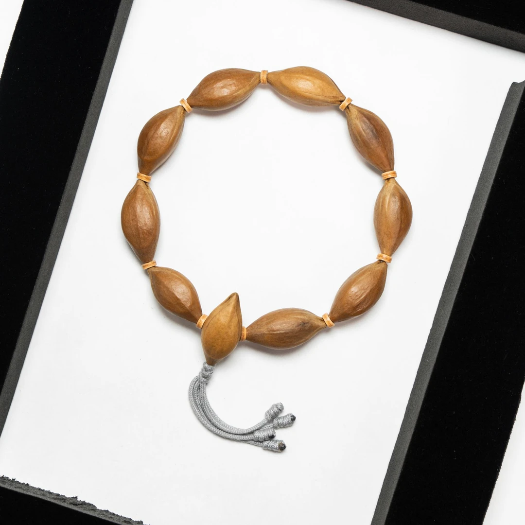 【半日闲】1.3梅林大榄柳叶核直心料（年份2018手串）橄榄核素核