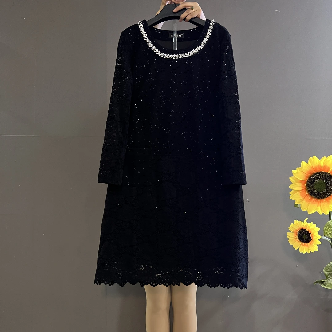新款重工镶钻圆领拼接蕾丝宽松遮肚子大码显瘦连衣裙