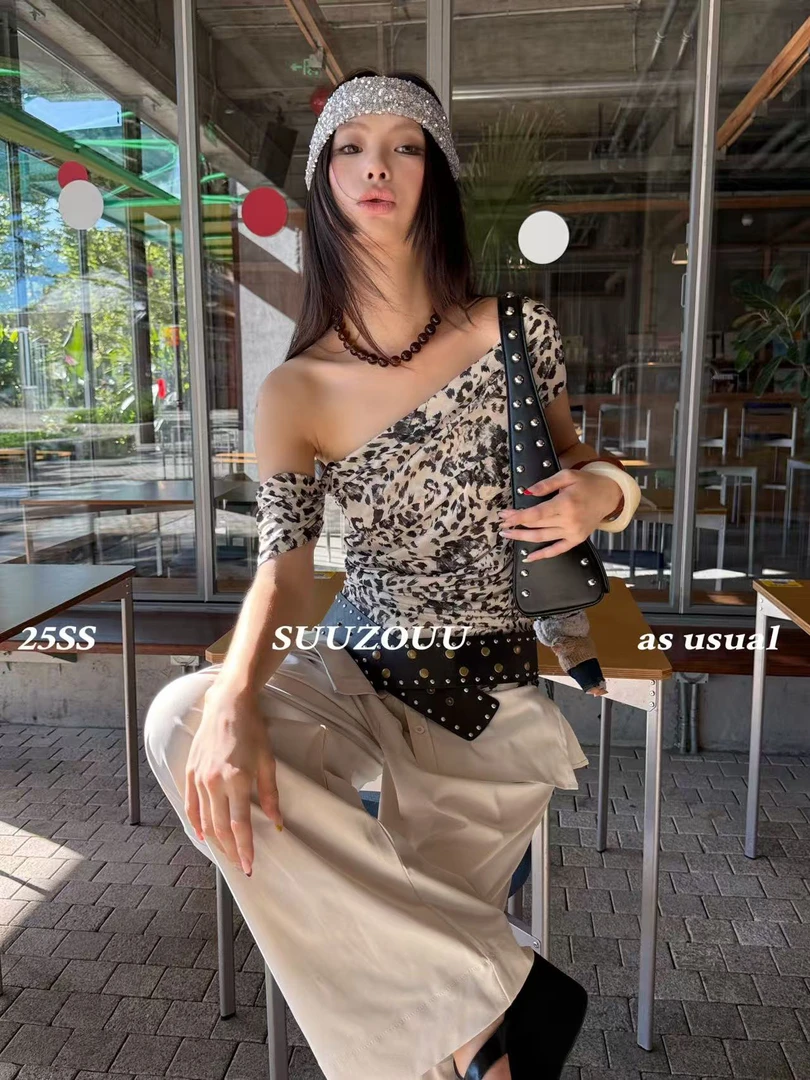 馒头（1mtt361#）斜肩豹纹 修身款无袖T恤 7-9