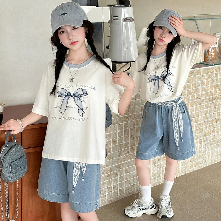 女童夏装套装2025新款儿童潮酷穿搭中大童宽松短袖T牛仔短裤两件