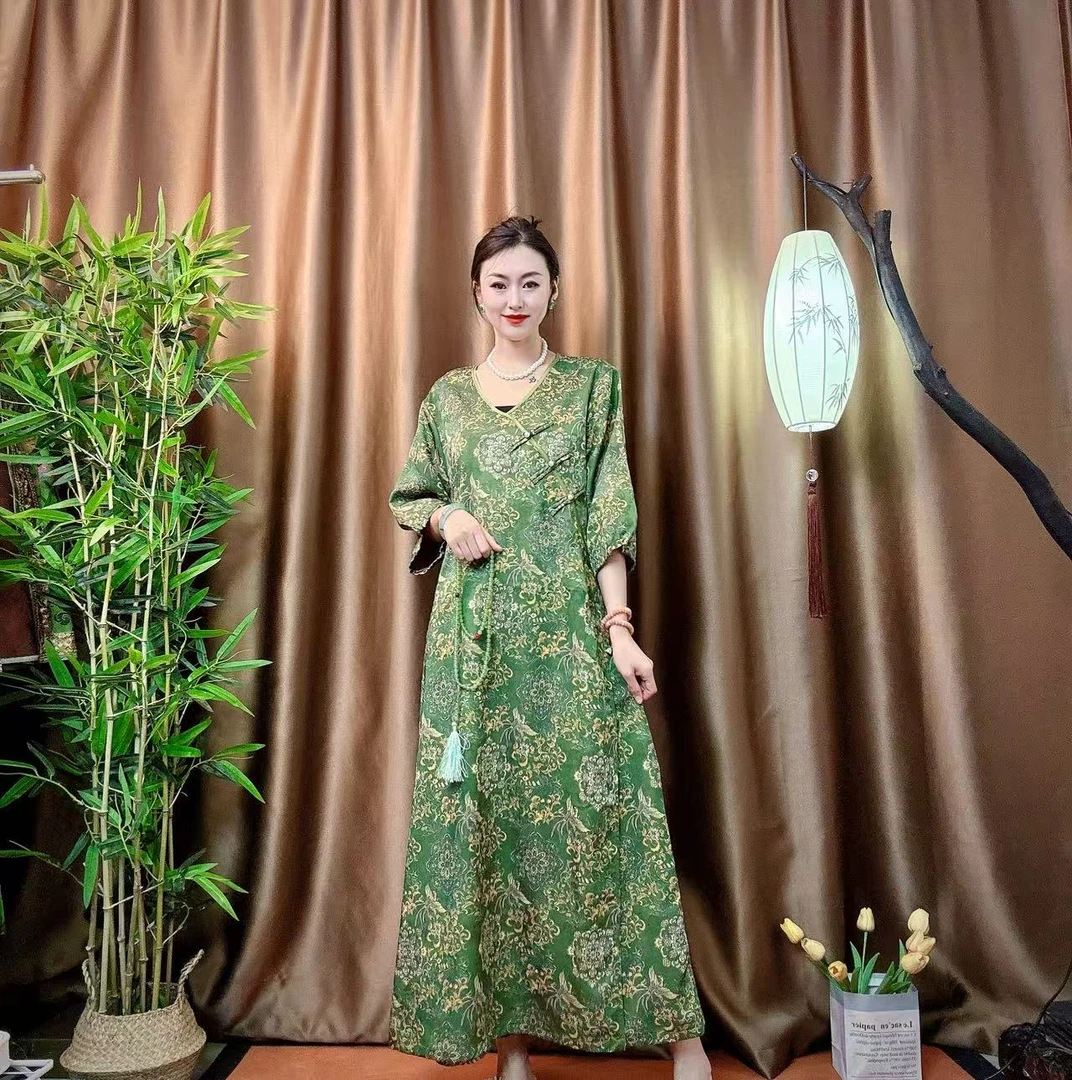 090(两个颜色)F小姐轻奢大码女装中式