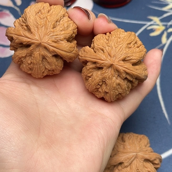 文玩核桃把件粗筋43