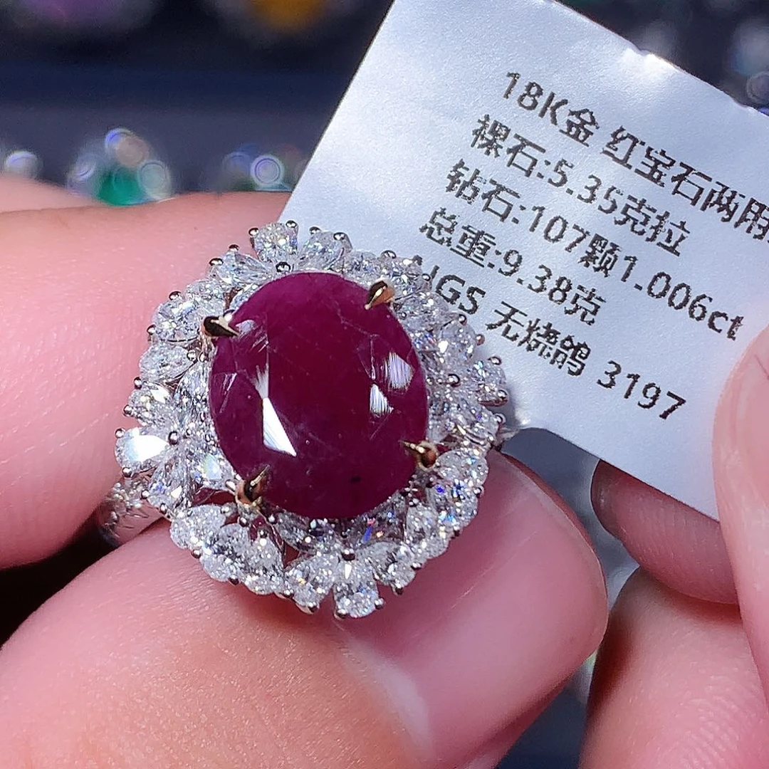 戒指18K金镶嵌红宝石