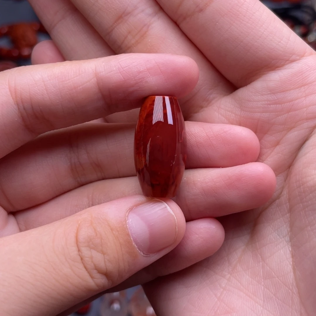 这***静南红玛瑙未镶嵌珠宝奇石桶珠吊坠