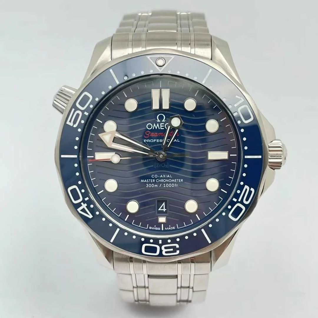 95新 Omega/欧米茄 海马300/全套/42mm/210.30.42.20.03.001