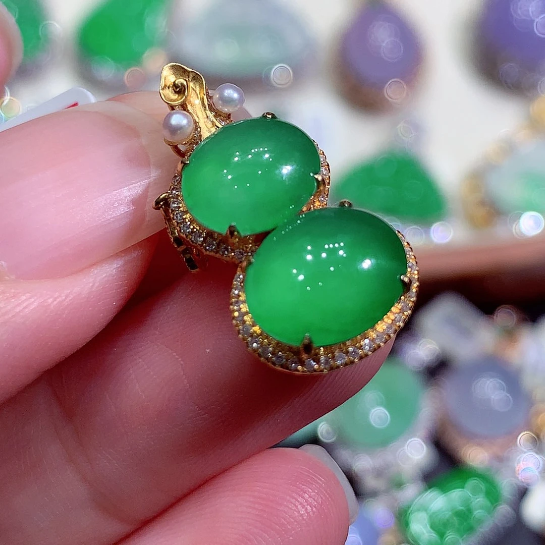 吊坠(不含链)18K金镶嵌翡翠