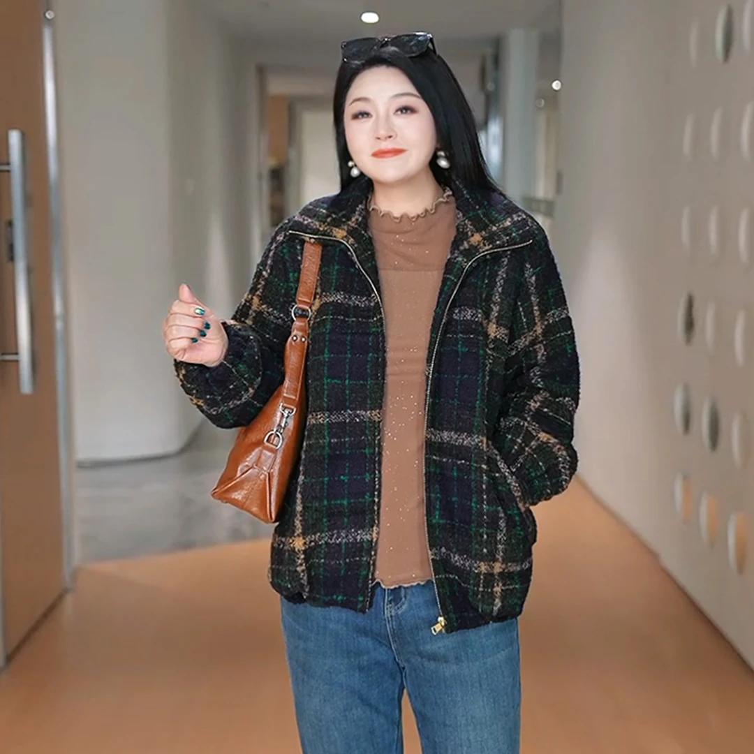 【粗花呢棉服】MsShe大码女装冬装复古格子翻领加厚外套J~B2510019