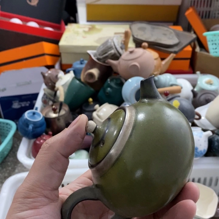 陶瓷艺术品及陶瓷壶