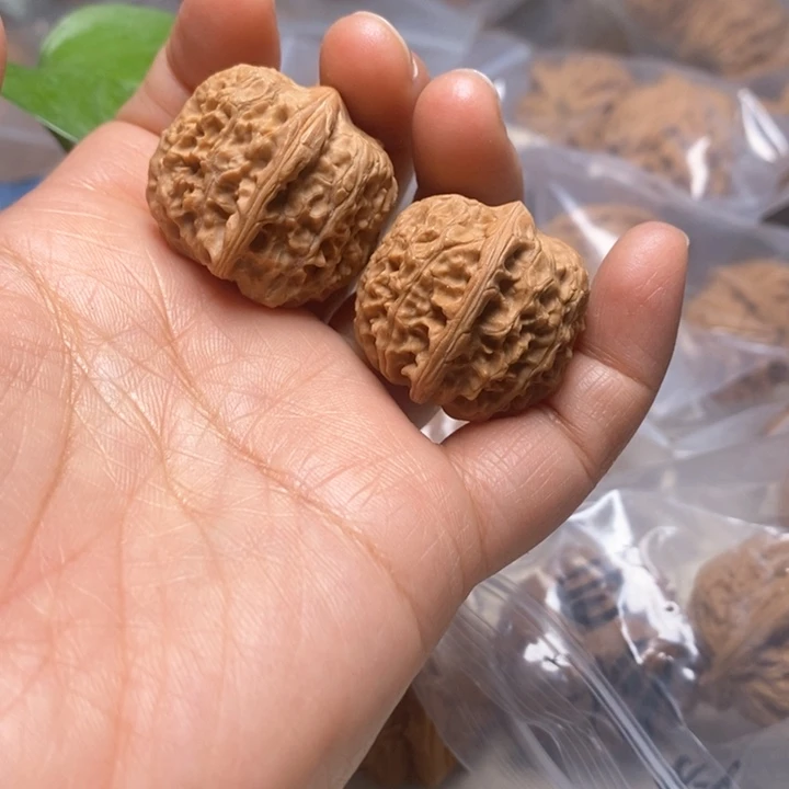 把件文玩核桃迷你