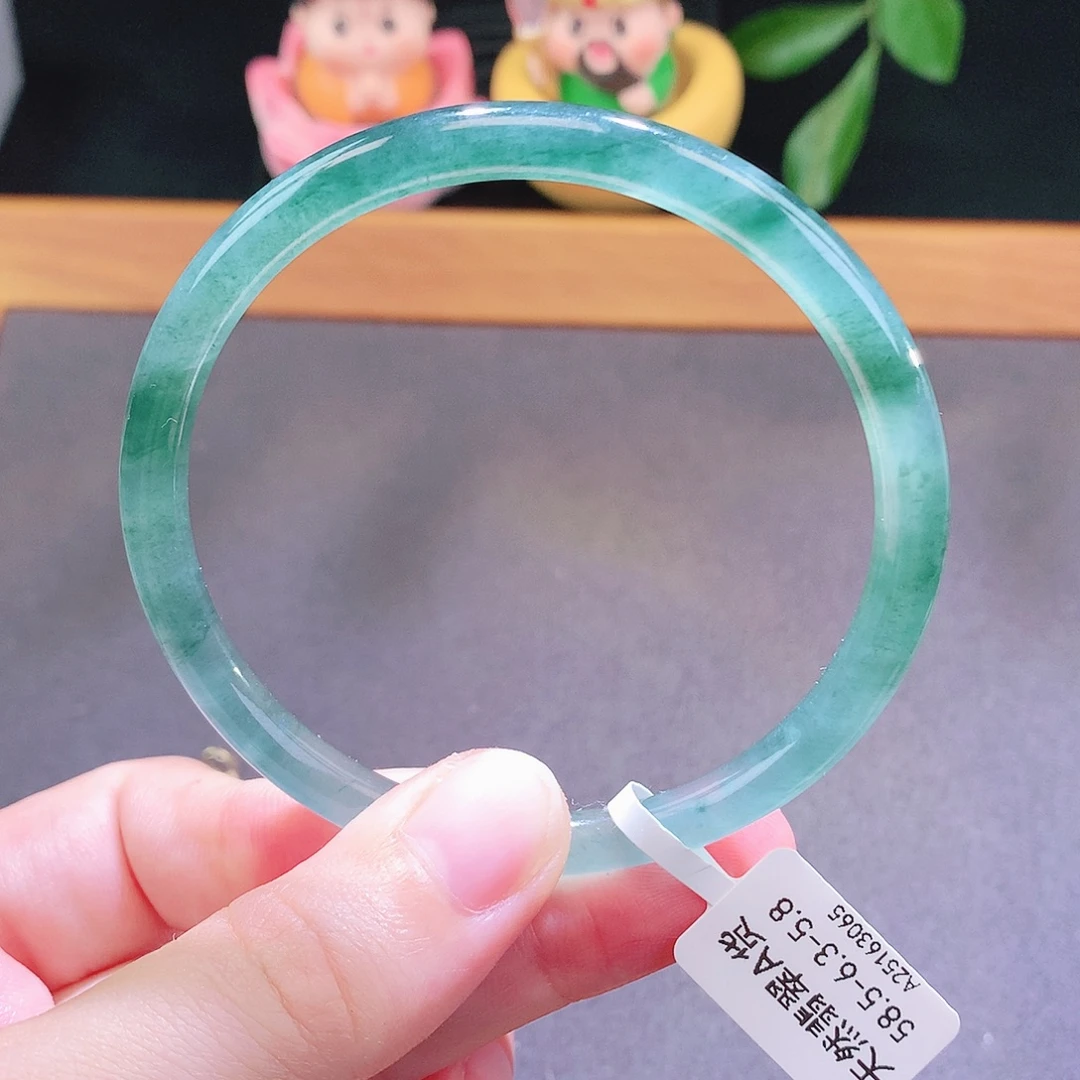 翡翠未镶嵌手镯天然翡翠
