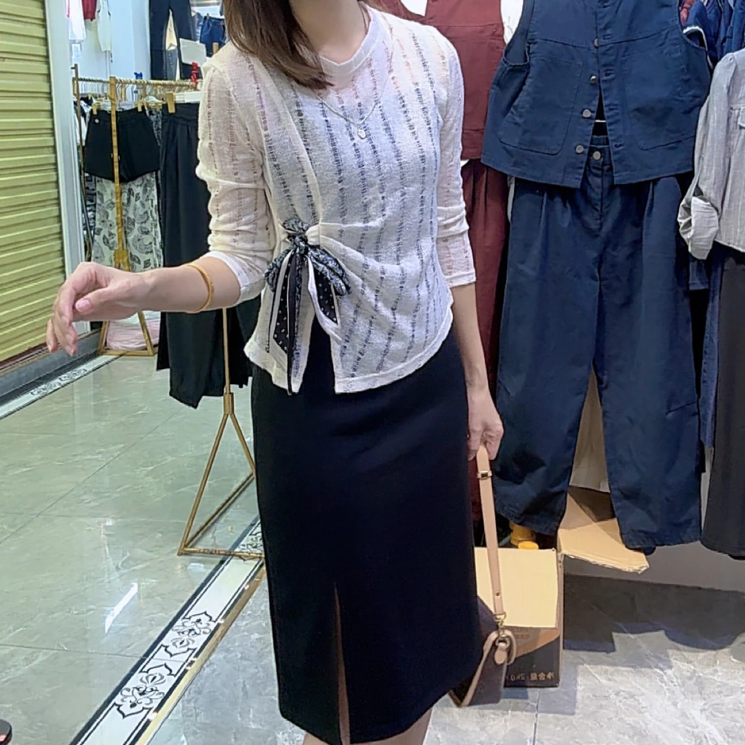 2801时尚长袖罩衫搭配吊带连衣裙