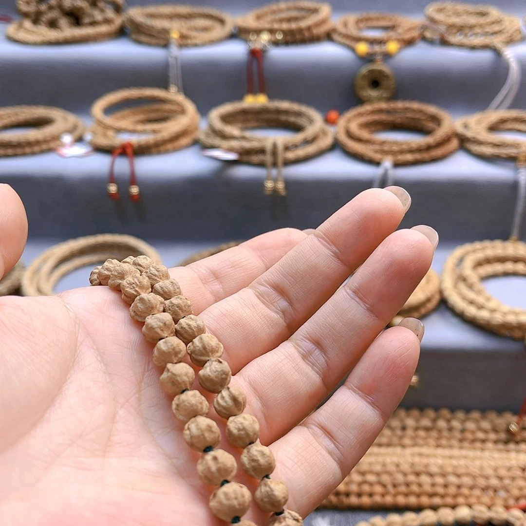 柏香籽/百香籽吊坠?***士