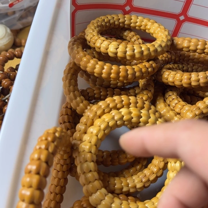 吊坠猴头核桃莲花A05