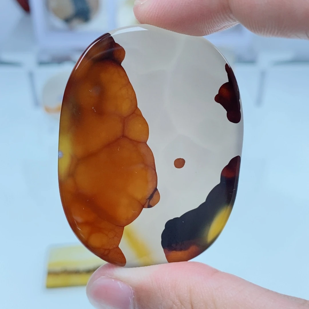 玛瑙/玉髓未镶嵌珠宝半成品