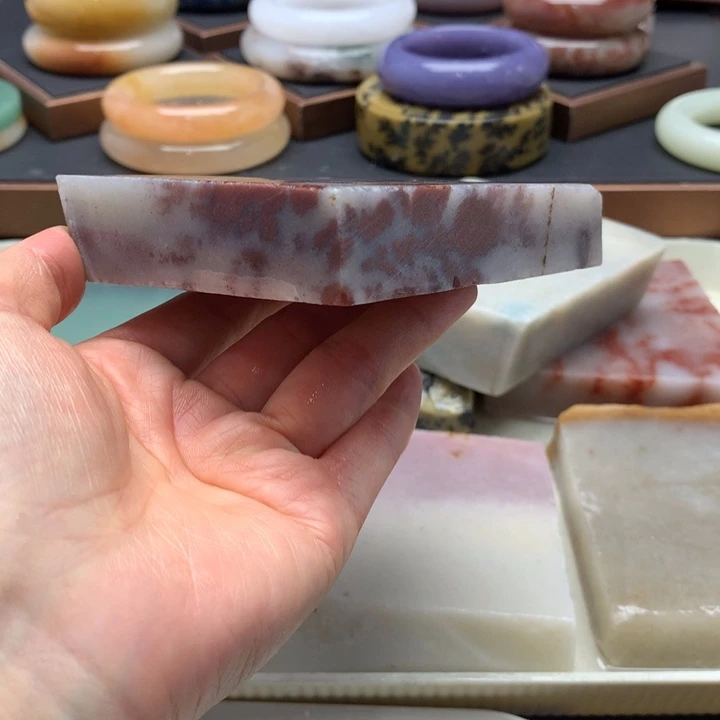 未镶嵌手镯石英质玉