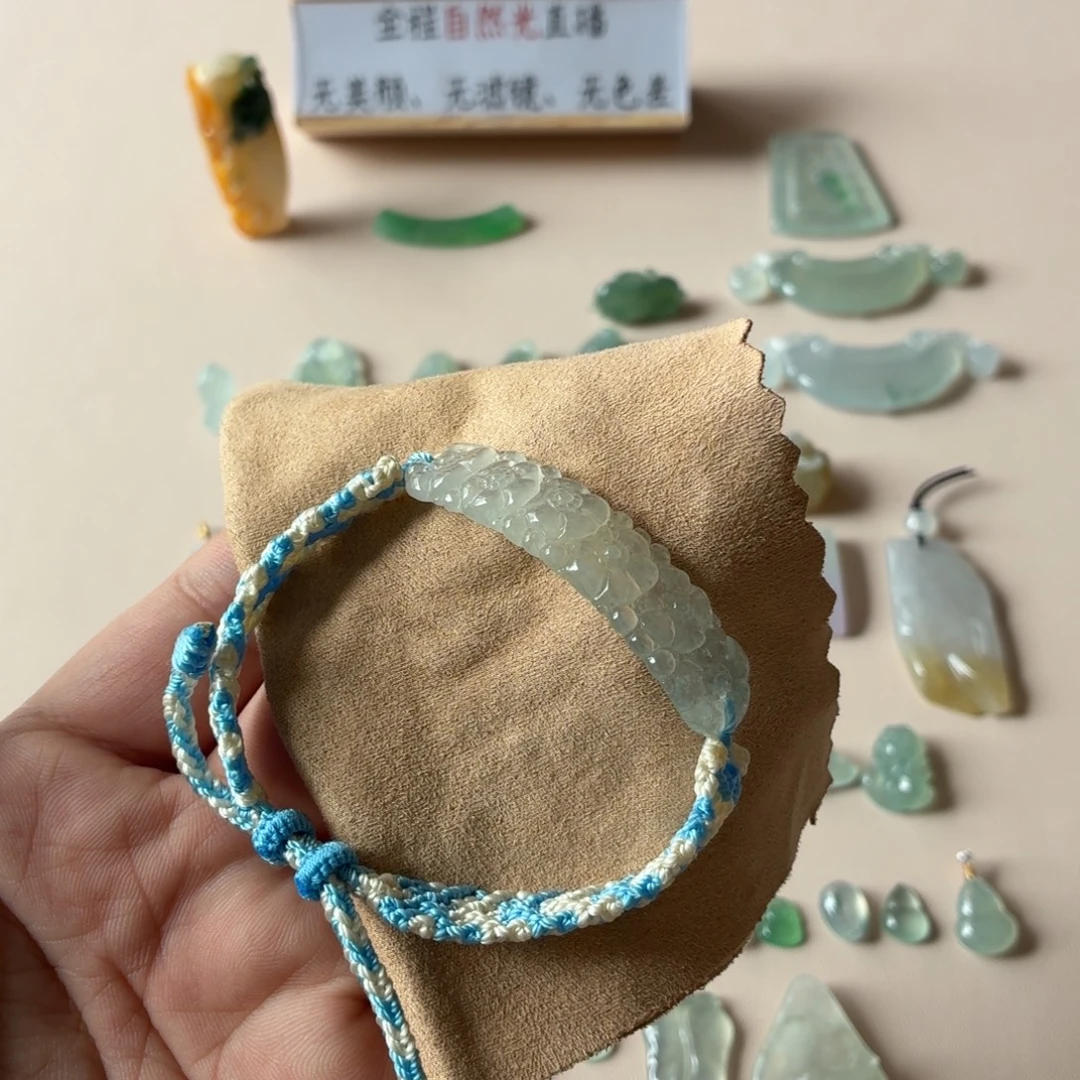 翡翠未镶嵌颈饰天然缅甸翡翠A货