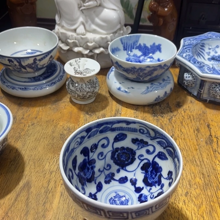 史***生其他青花缠枝莲鸡心杯