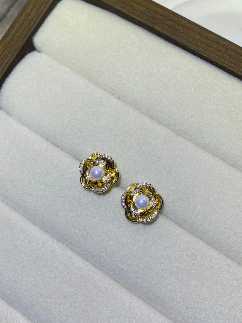 铜合金合成锆石耳饰 YX-4607 法式曼塔玫瑰耳钉