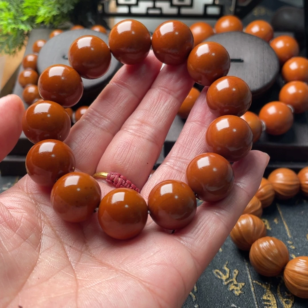 莘***叶橄榄核吊坠橄榄1.8