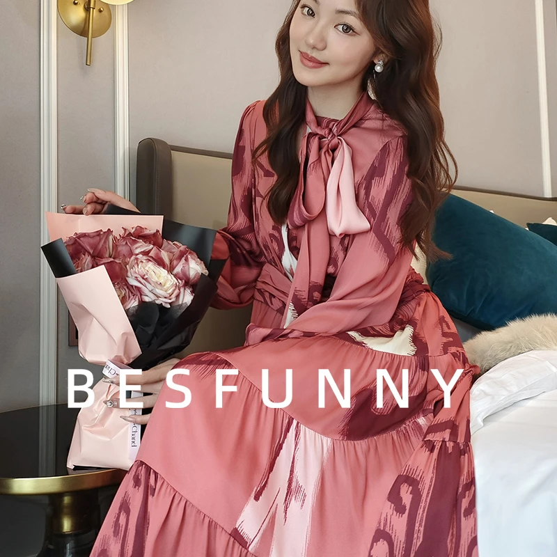 Besfunny重磅真丝连衣裙粉色桑蚕丝连衣裙度假风大摆长袖长裙显瘦