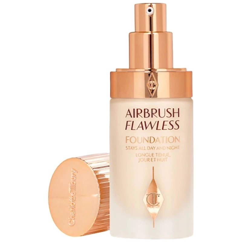 Charlotte tilbury/夏洛特蒂铂丽柔焦美颜红毯粉底液轻薄持妆