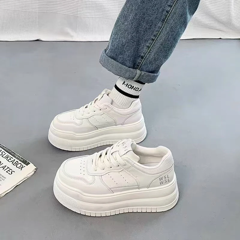 欧若风2025春季新款小白鞋女厚底增高百搭韩版休闲鞋Q6222