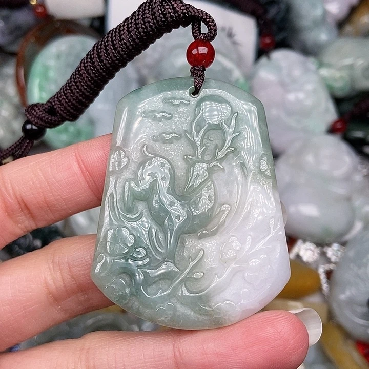颈饰未镶嵌翡翠翡翠