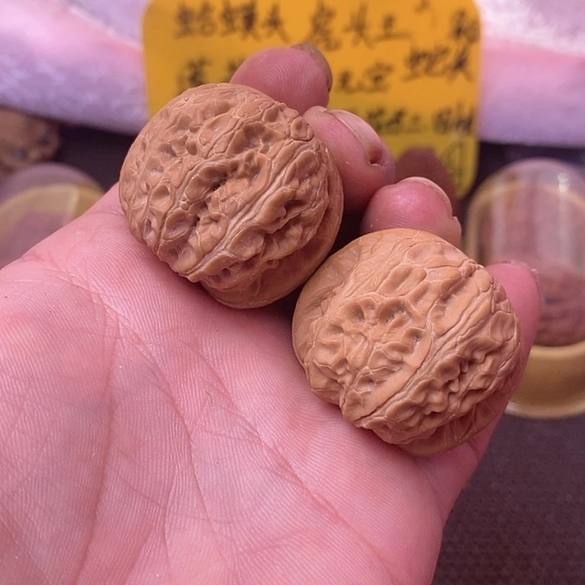 【闪购商品】吊坠文玩核桃42元宝42