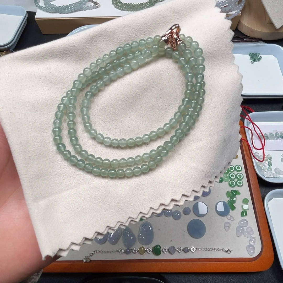 未镶嵌翡翠耳饰7