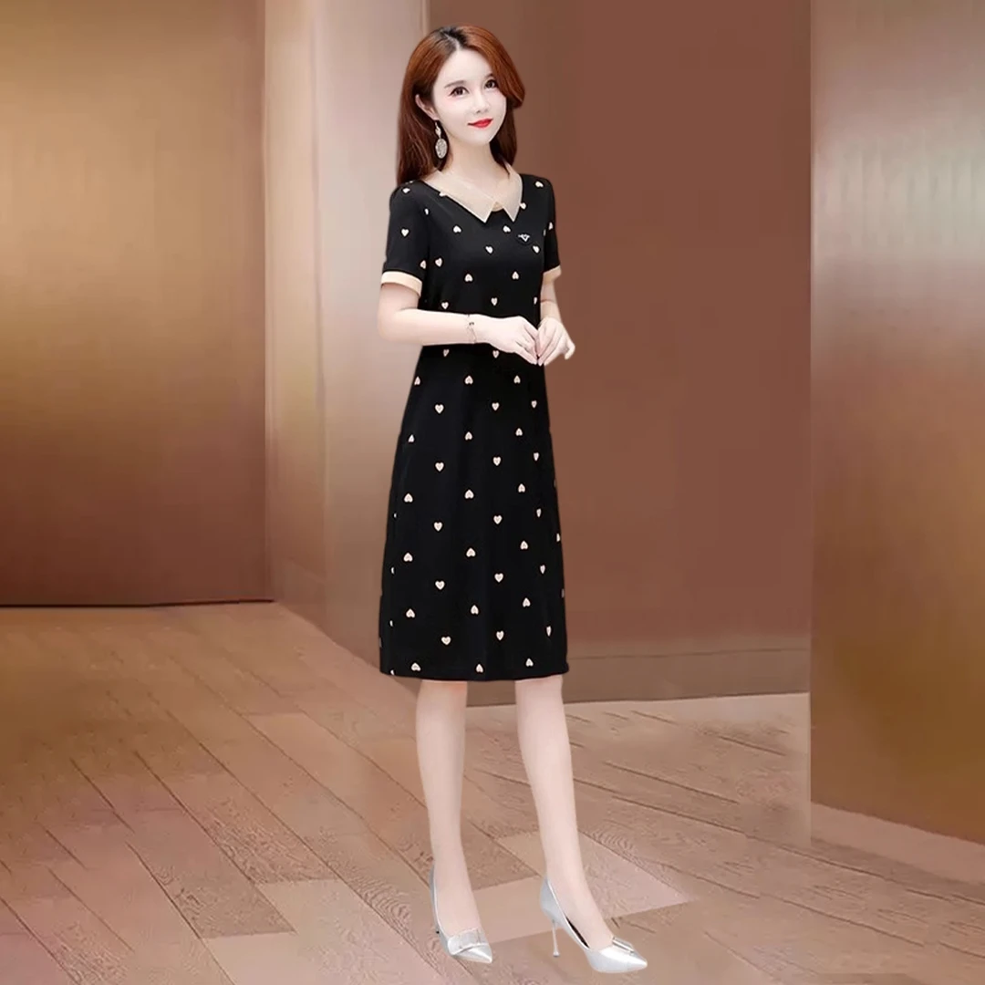 娃娃领洋气休闲气质连衣裙2025新款夏季高级波点爆款裙子