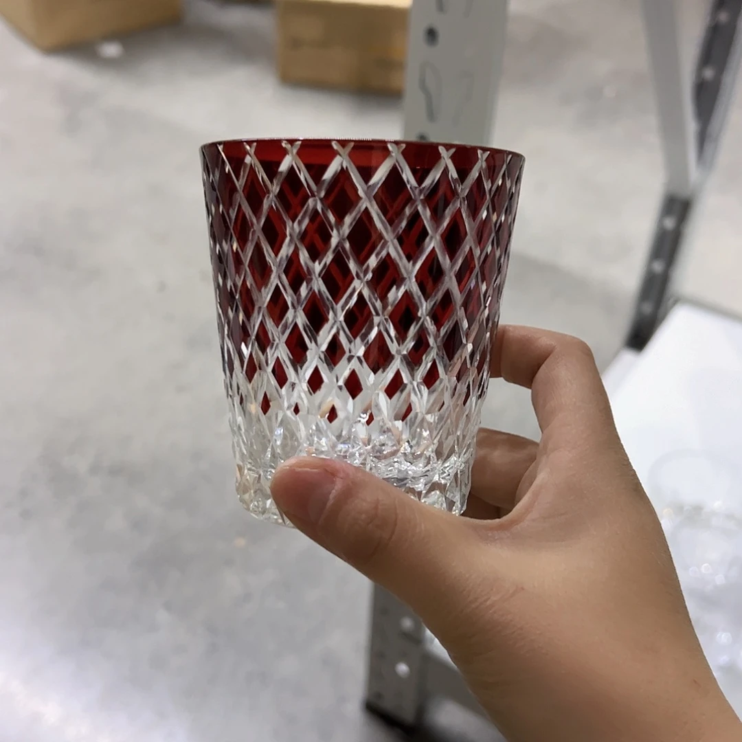 水晶玻璃平底款微瑕一个