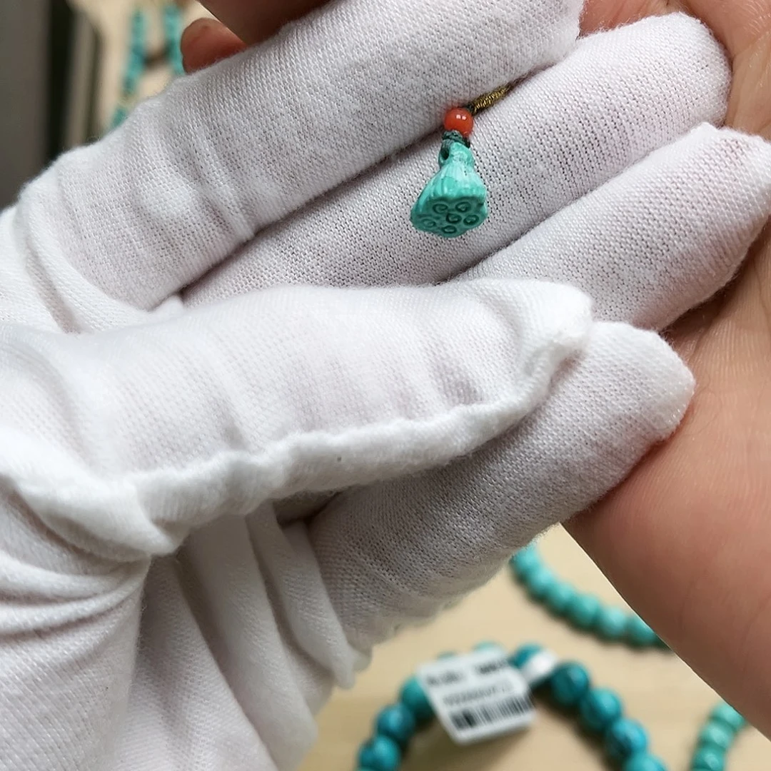 绿松石雕刻未镶嵌