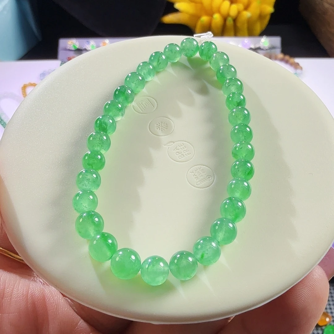 翡翠未镶嵌颈饰裸石